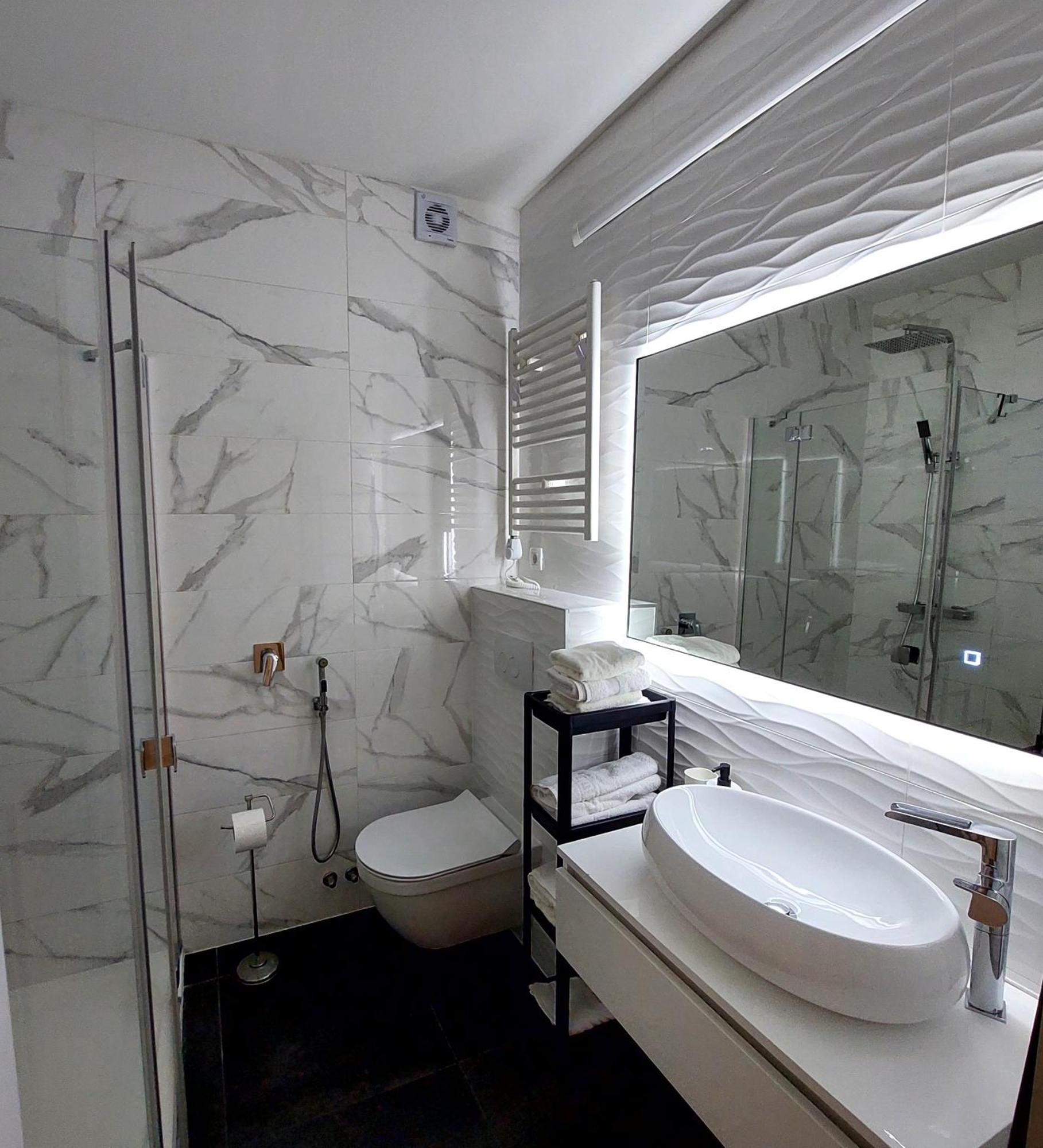 פורץ Apartaments Victoria מראה חיצוני תמונה